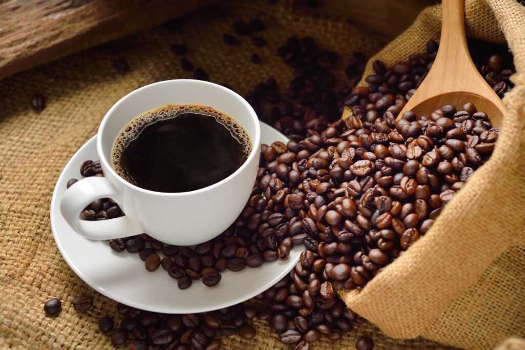 Kiek puodelių kavos galima išgerti per dieną?