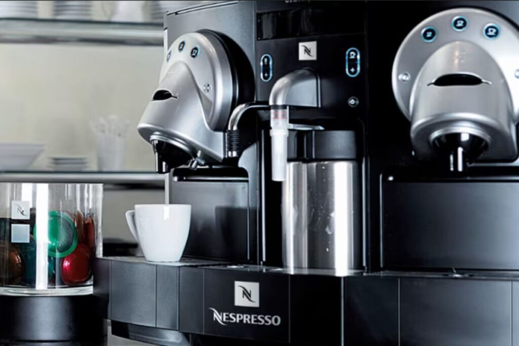 Nespresso kavos aparatas