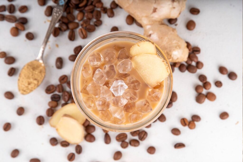 Kava su imbieru – kaip ruošiama ir kokių papildomų naudų suteikia sveikatai?