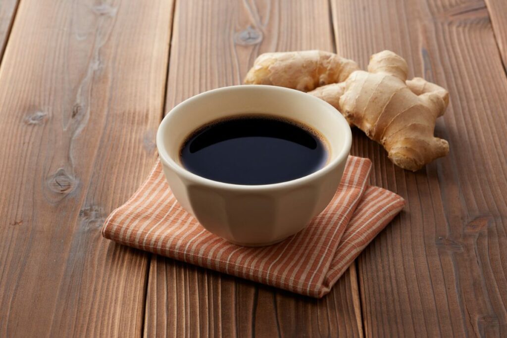 Kava su imbieru – kaip ruošiama ir kokių papildomų naudų suteikia sveikatai?